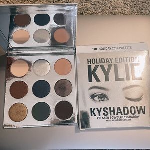 Kylie Cosmetics vintage 2016 Holiday eyeshadow palette.